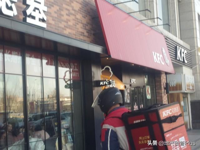 外卖大战“压垮”堂食！？