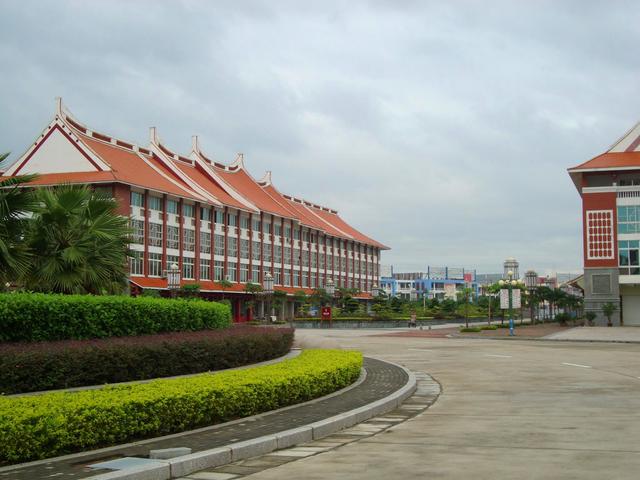 五十岁的我踏上新旅程 首骑单车(二)莆田工艺美术城2010.9.23---26