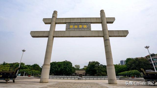 珠江三角洲水系：聚三江之水，经八门入海