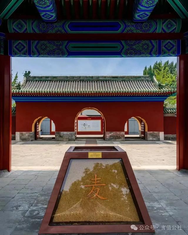 北京古建博物馆，放大10倍看细节，隆福寺藻井藏着多少秘密与奇迹