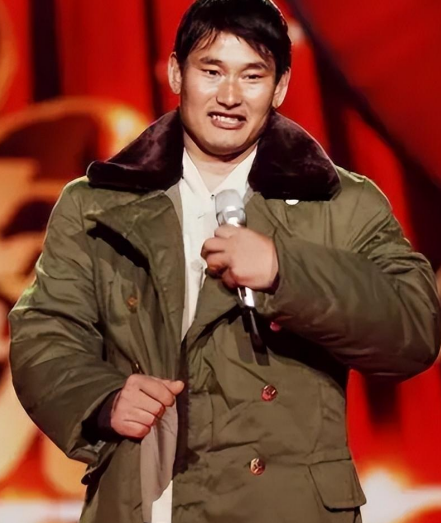 于文华也没想到，大衣哥爆红14年后，如今终于过上了理想生活