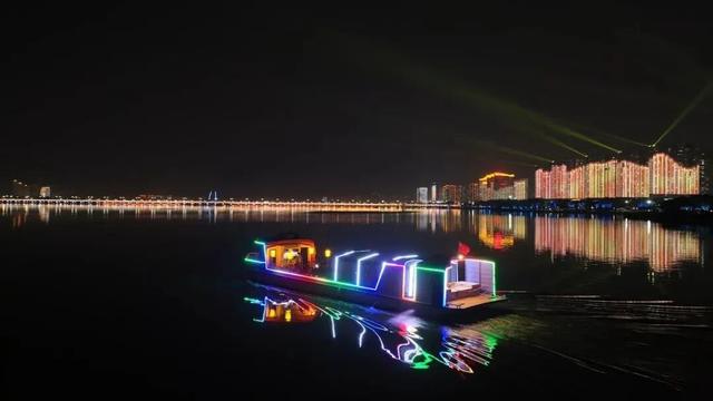 来临沂看日出！逛早市！一起「点靓」沂河的夜