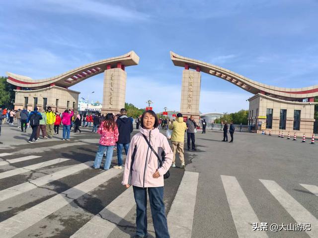 2025国庆西北自驾游（4）：居延海观日出和策克口岸探秘