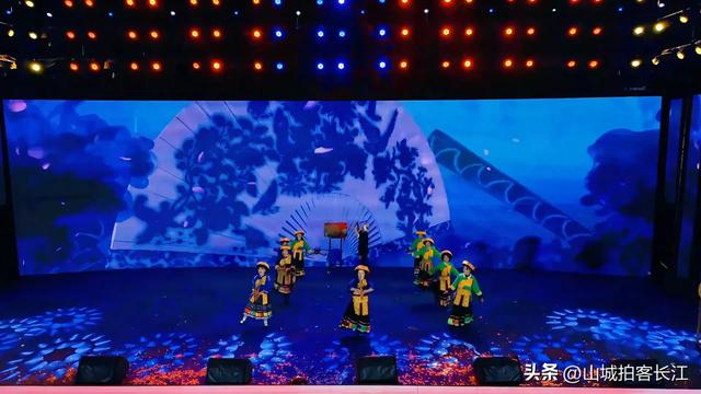 四川盆地南缘的“散装民族”县，黔韵十足，它有何特点？