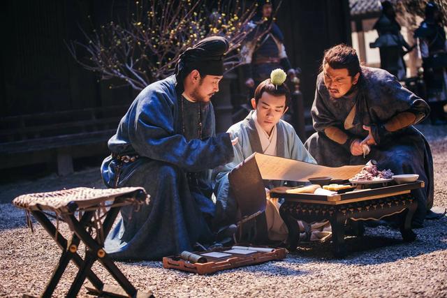 十部公认好看的破案悬疑剧!《隐秘的角落》第5,第一名毫无争议