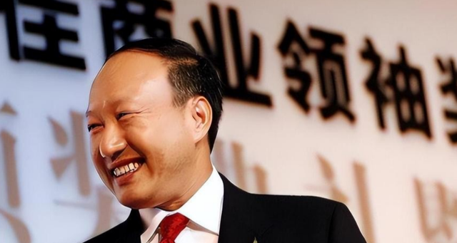 比恒大还惨！中国第二大民企倒了，负债千亿，创始人被带走