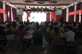 千万不要去做保险代理人图片