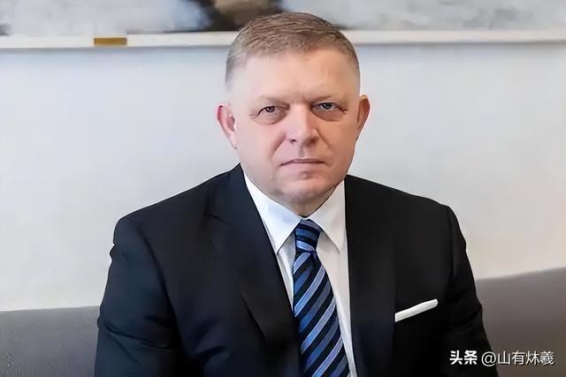 欧盟唯一参加九三阅兵的领导人，临行前一句话，令欧洲颜面尽失