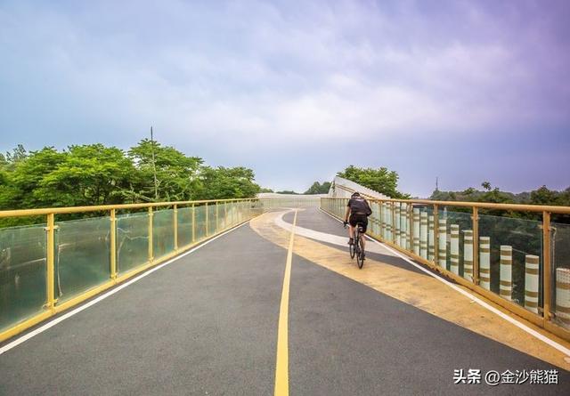 100公里成都绕城绿道上的桥梁美景