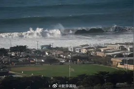 美加州部分地区正沉入大海图片