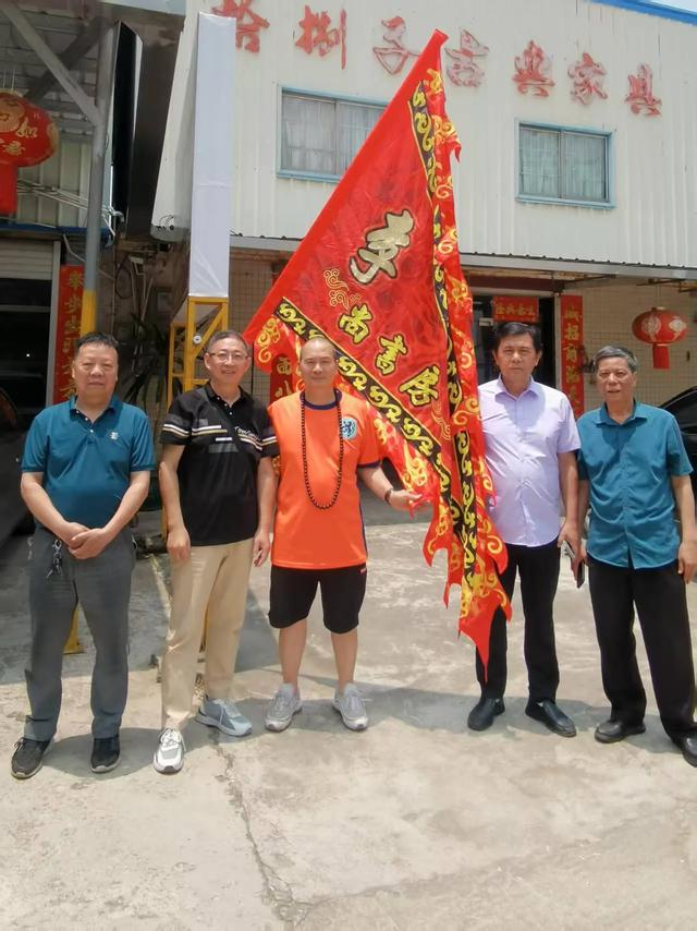 江门故事馆:容老爷 江门侨文化的“守灯人”