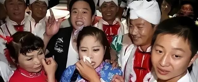 倾家荡产120万上星光大道，惨被淘汰后，负债40万的她如今怎样了
