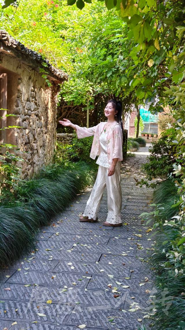 皖浙摩旅二人转——桐庐荻浦村篇