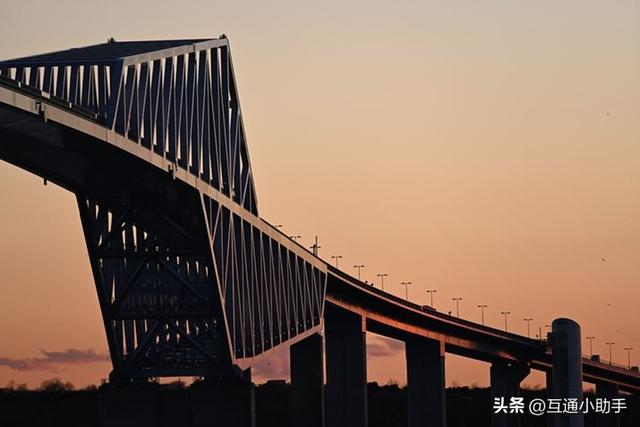 尼康Z卡口超远摄变焦镜头——NIKKOR Z 100-400mm f/4.5-5.6 VR S 评测