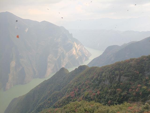 鄂渝行第三天：小红船.瞿塘峡.巫山.神女天路