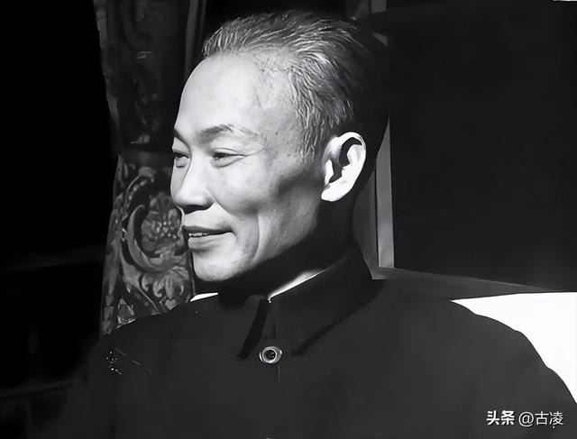 蒋介石败逃台湾之前，谁在掌管台湾，为啥老蒋一去他要拱手奉上？