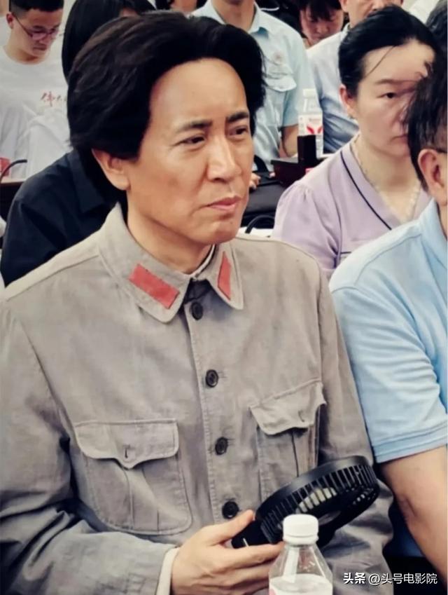 于和伟新剧演毛泽东，首曝造型：像！周恩来朱德扮演者，有点意外