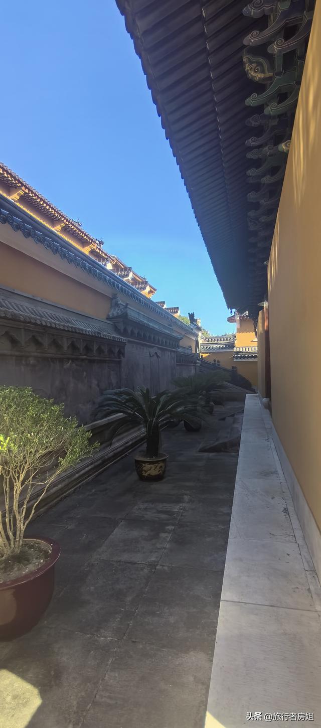 我终于看到了普陀山，神秘的南海观音像