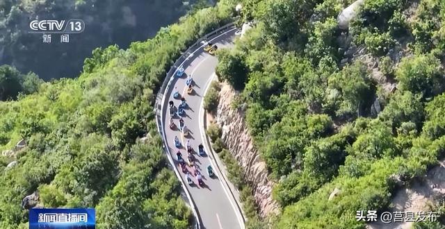 坐电梯轻松登山！“低耗游”走红 重在尝试舒适就好
