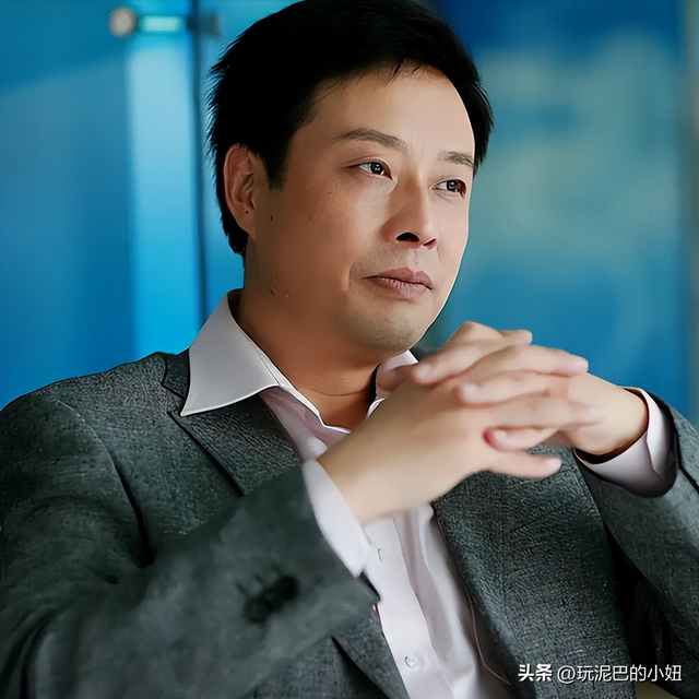 没想到，主持央视天气预报将近30年的宋英杰，竟是兼职“临时工”