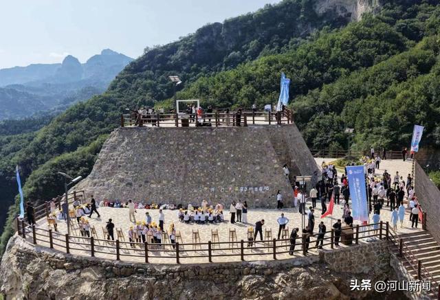 赏百里画廊品山水人文 千年古城逐梦文旅“长红”——第九届河北省旅游产业发展大会邯郸市分会场观察