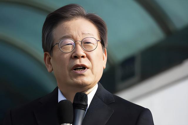 见完特朗普后，李在明明确表态：韩国已无法推行 “安美经中” 策略，中方态度明确，别站队！