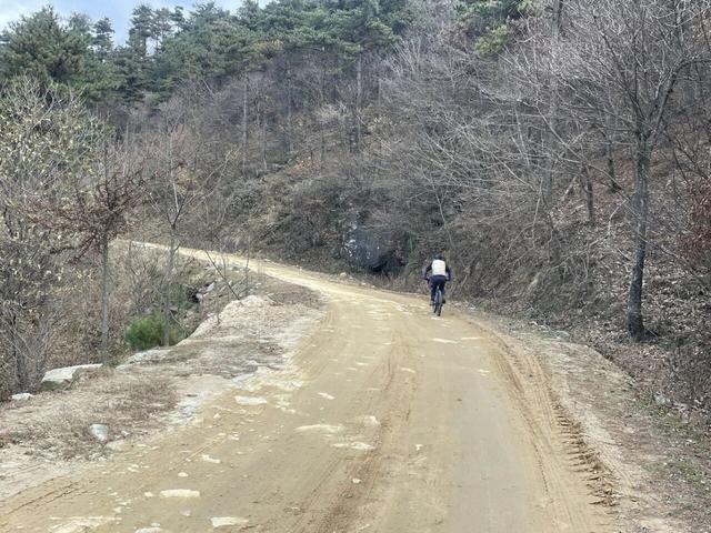山地车越野正宗马丁公路（越野线）骑游马鬃岭东线攻略