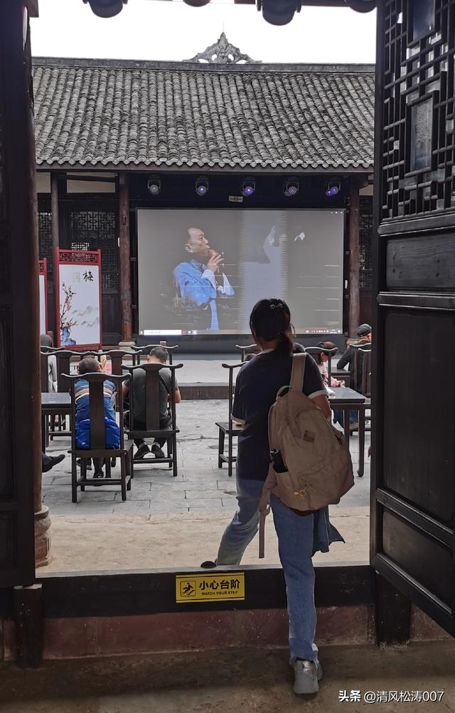 国庆假期后遗症，在成都城厢古城里感觉惊艳异常！