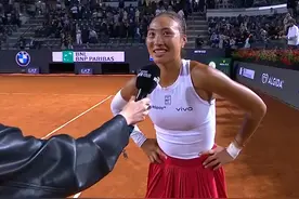 郑钦文首进4强，历史性时刻！短短67天，狂揽928分，排名飙升85位图片