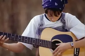 盘点国内11位民谣女歌手，每人两首代表作（附吉他谱），你听过吗图片