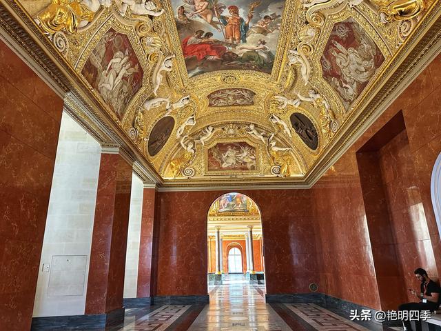 欧游杂记（8）‖ 卢浮宫，让人眼花缭乱而又惊叹不已