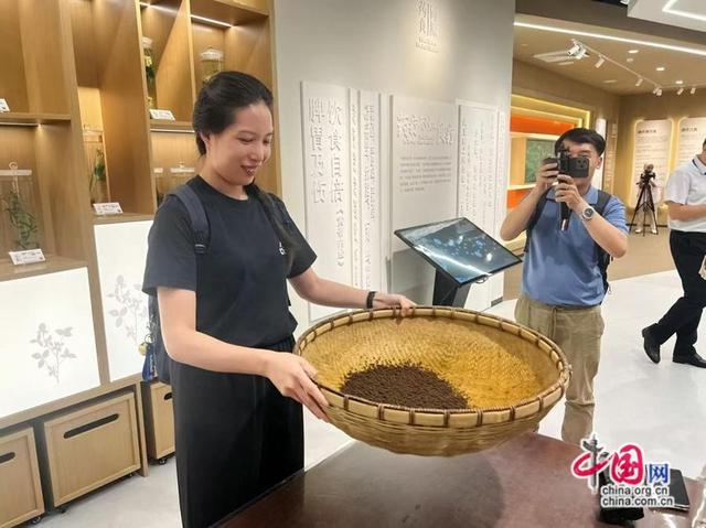 AI辨体质 刷脸知健康 ——“智慧眼”引领中医数智化新征程