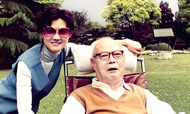 她21岁嫁叶剑英，今96岁身体硬朗，儿子是保利高管，女儿是董事长