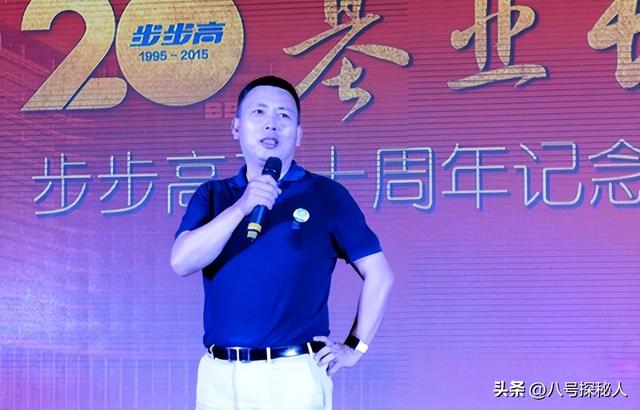 大佬背后的大佬，豪不夸张的说，中国人的一生，没人能够离开他！