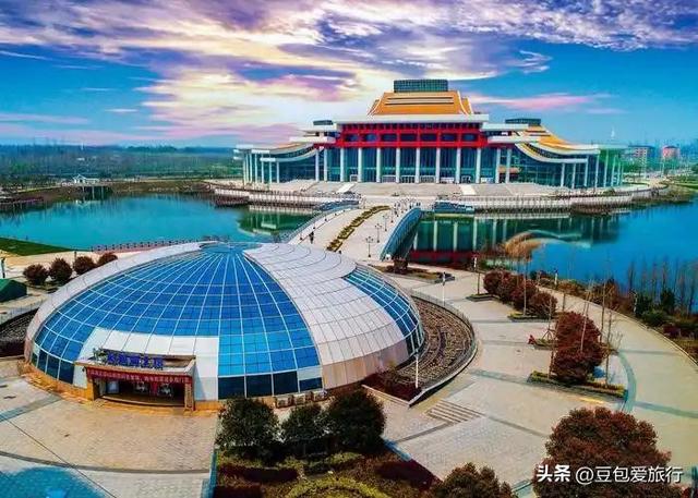 潜江休闲之旅攻略——“曹禺故里，龙虾之乡”
