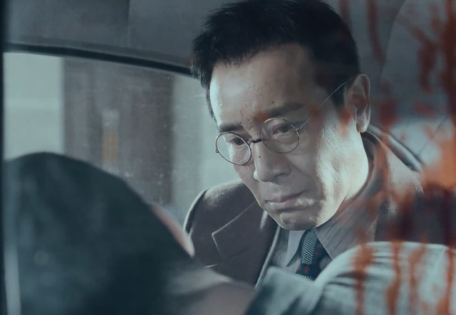 看完《沉默的荣耀》再看《隐锋》，我只想说：没有对比就没有伤害