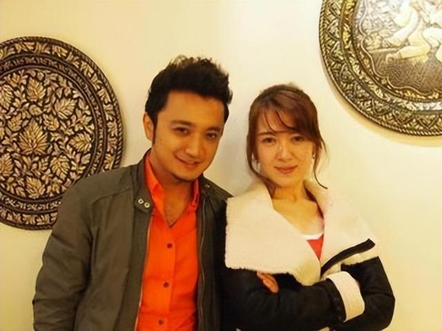 离过年不到俩月	，42岁尼格买提高调官宣喜讯，前妻帕夏古丽后悔吗