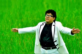 善恶有报！狂妄“盲人”歌手杨光付出惨痛代价，教训深刻！图片