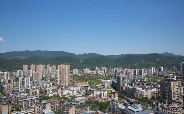 垫江旧定八景之“冠山积雪”美景,现在还可以欣赏到吗?