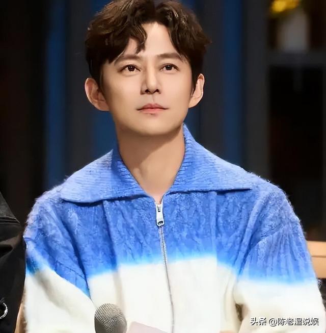 51岁主持人何炅近况：无妻无子、与保姆相伴，如今终于与自己和解