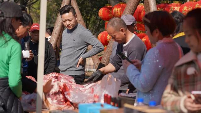 看馋了！野村谷千人年猪宴，预订来吃肉！