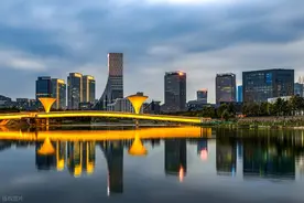 成都纪行：为什么西部比东部更为“松弛”？图片