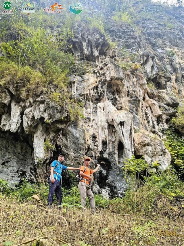 王下溯溪、船型屋寻踪、皇帝洞探秘，这场雨林黎乡之旅太上头！