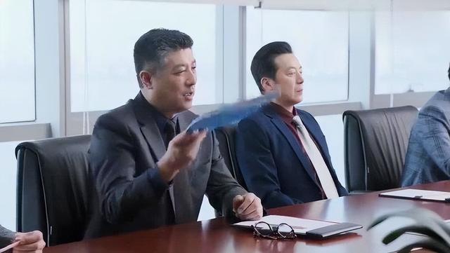 年终奖50万变成15万，我当即离职退掉公司群，第二天老板慌了
