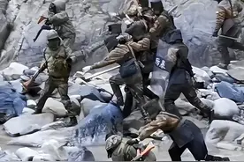 印度撑不住了，中印边境数万大军，可能结束对峙，完全脱离接触图片