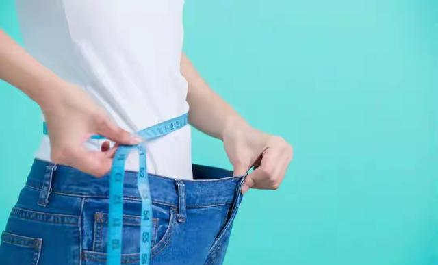瘦肚子最快方法不是跑步，而是这3个动作，减掉腰腹部脂肪！