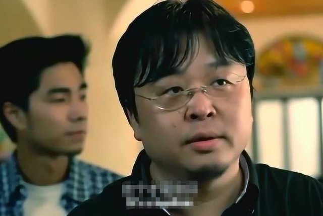 偷鸡不成蚀把米？以为能“捧杀”董宇辉，没成想自己被扒个底朝天