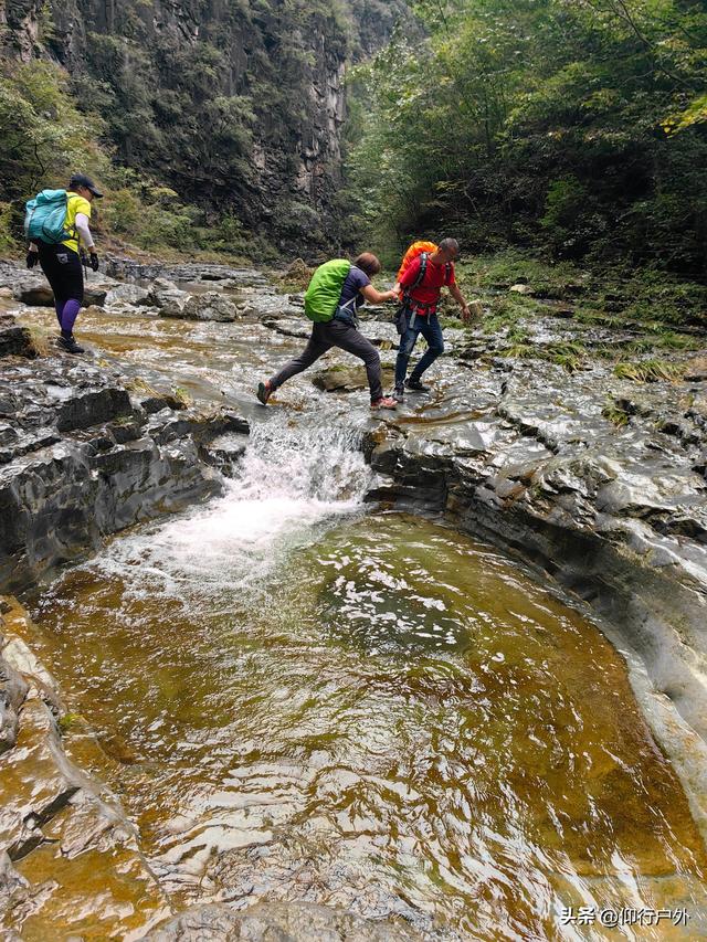 国庆南太行D1琵琶河大峡谷穿越