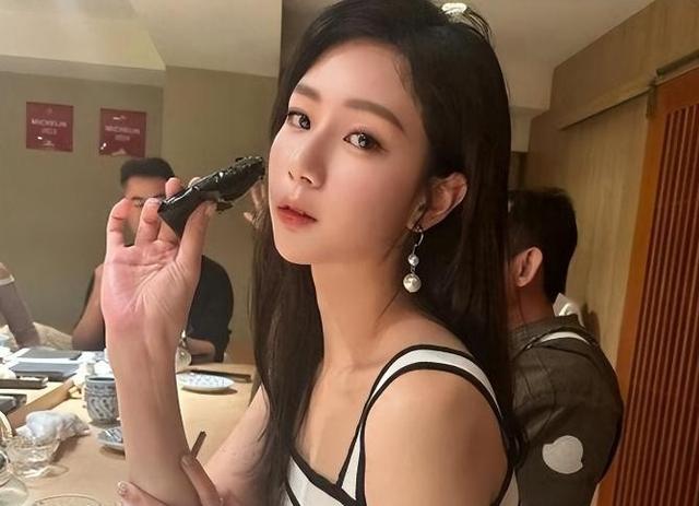 释永信情妇曝光？正脸照流出，儿子被说长得像方丈，本人亲自回应