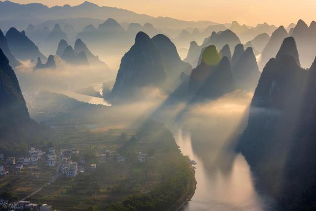 中国最值得去的10个地方，每一个都是此生必去